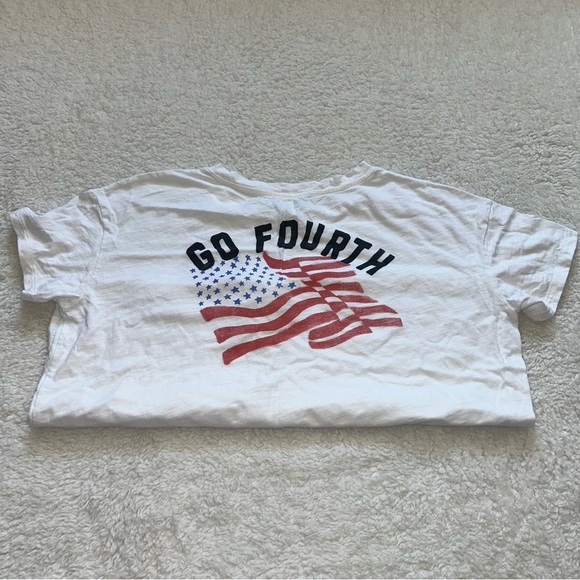 Old Navy Go Fourth White The Easy Tee Large - Picture 2 of 4